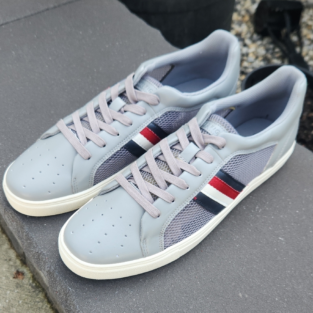 Tommy Hilfiger Montreal Mesh Gray & Red Sneakers  w/stripes Sz 13 Worn Once
